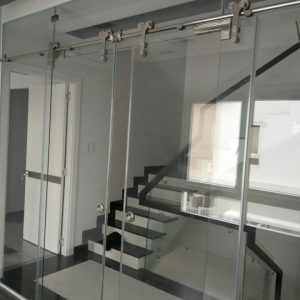 Cửa lùa kính cường lực ray phi 25 2 cánh 3