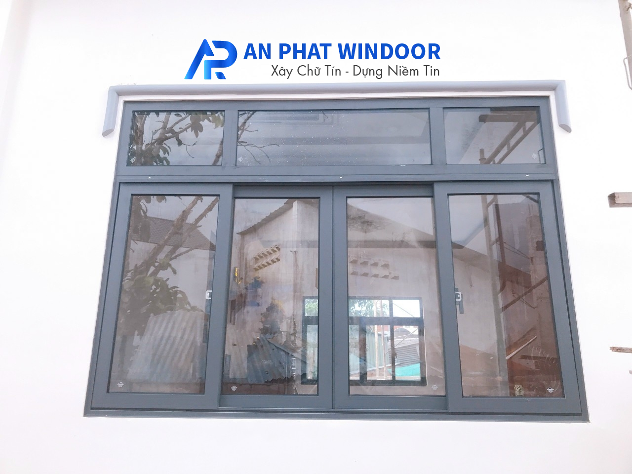 Cửa sổ lùa 4 cánh hệ 55