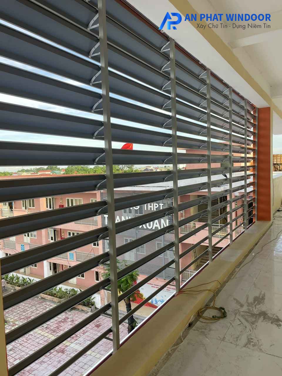Nhôm chữ Z (Lam chắn nắng 132S) bền bỉ