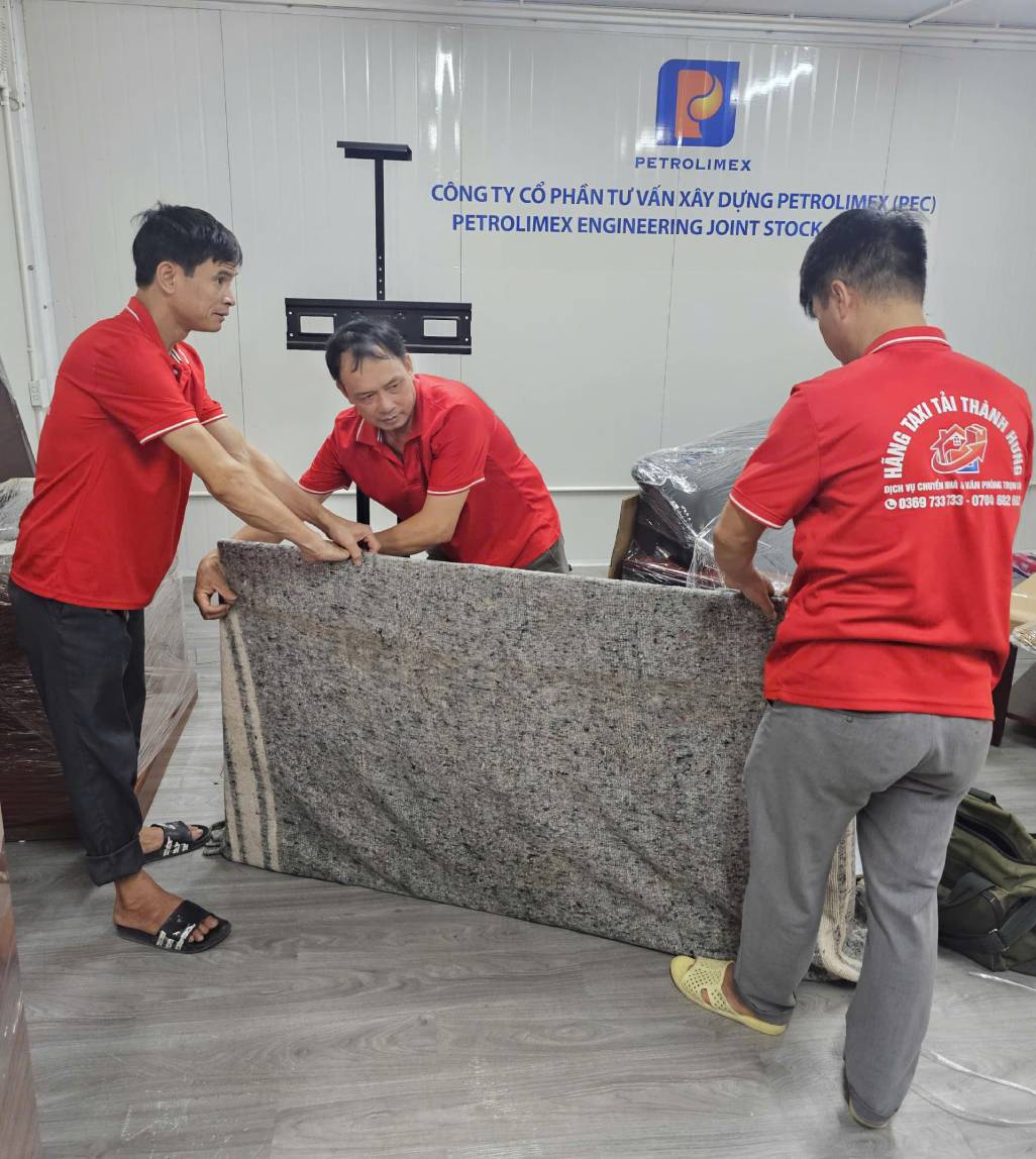 Taxi tải thành hưng