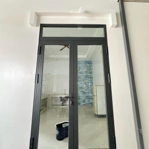 Cửa đi mở quay 2 cánh 6