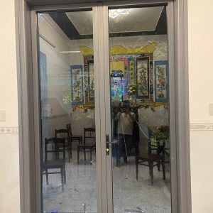 Cửa đi mở quay 2 cánh 7
