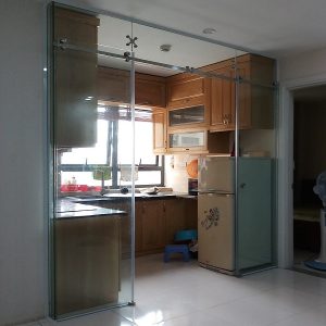 Cửa kính cường lực lùa 1 cánh inox hộp 10×30 1