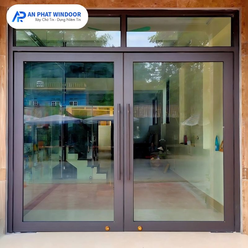 Cửa Nhôm Thủy Lực Owin Bản 150 Màu Vân Gỗ - Ảnh 5