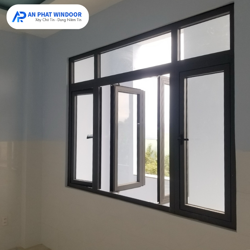 Cửa sổ mở quay 2 cánh nhôm Xingfa Việt Nam - Ảnh 3