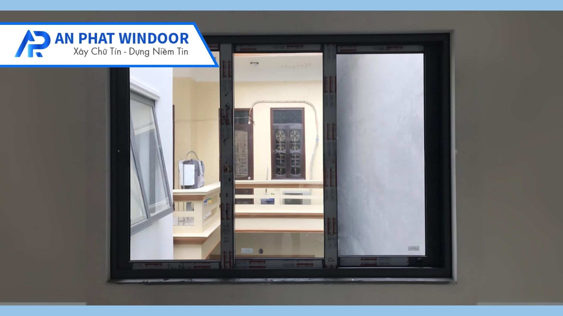 Cửa sổ mở trượt 3 cánh nhôm Xingfa Việt Nam