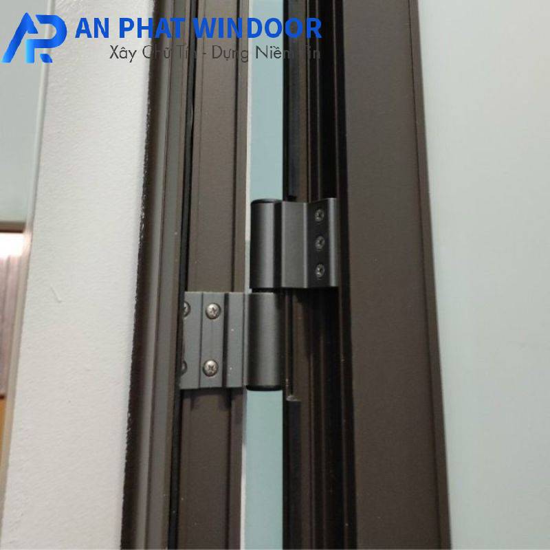 Lợi ích tuyệt vời của bản lề cửa nhôm Xingfa